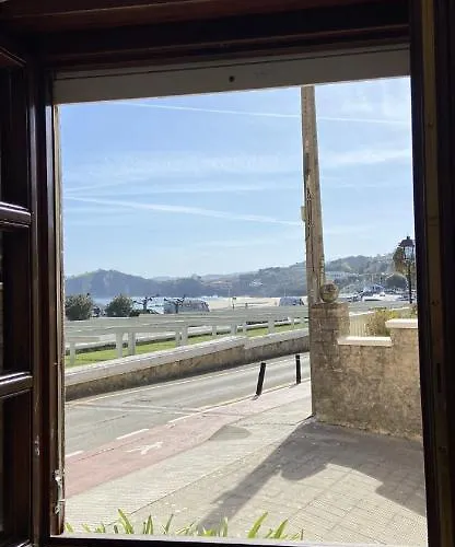 Vista Mar * Comillas